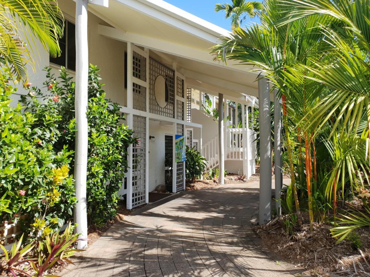 Rainforest Castaways Resort And Spa Mission Beach Exterior foto